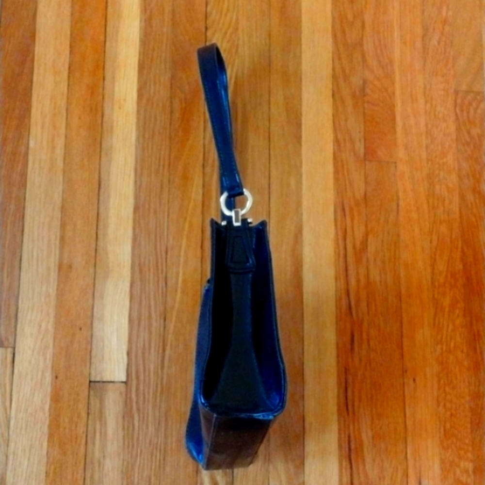 Hand bag - Picture 3 of 3